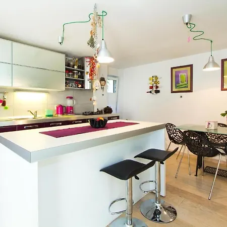 דירה In Mit Terrasse Und Grill